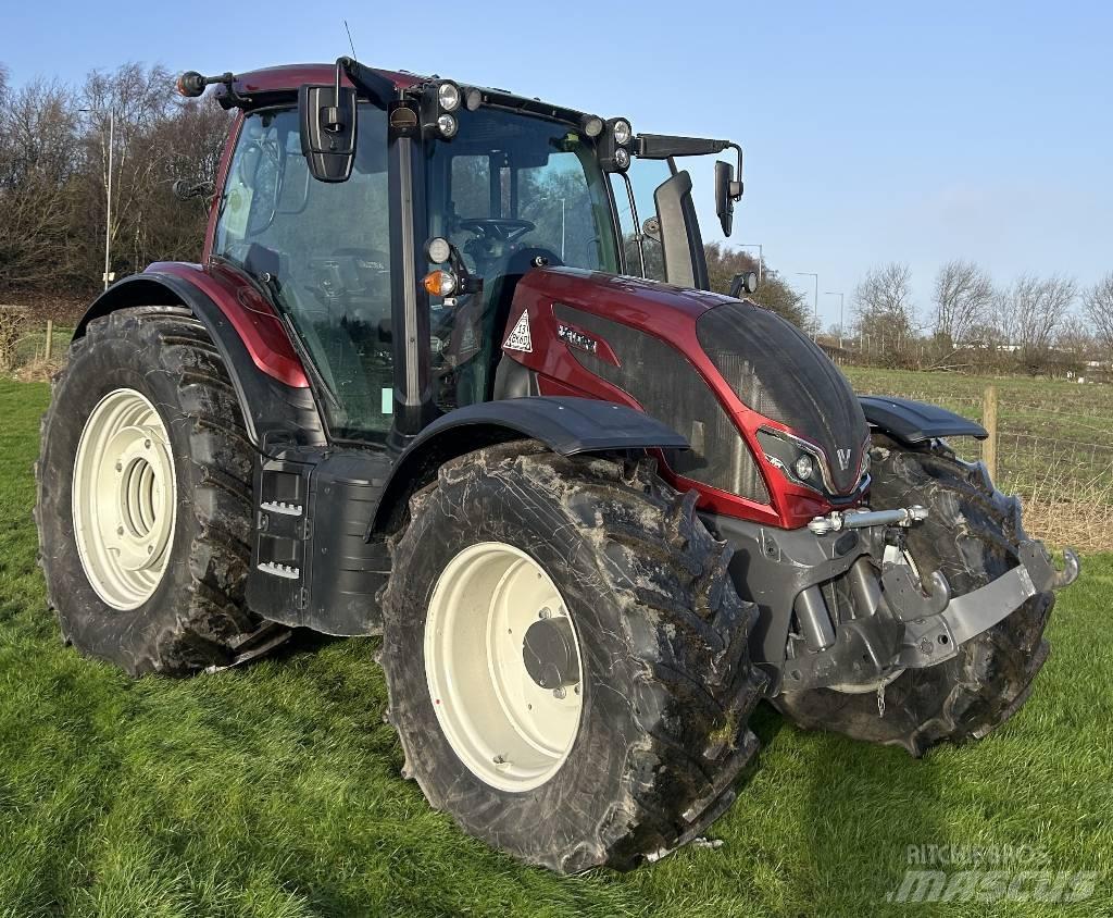Valtra N175V Tratores Agrícolas usados