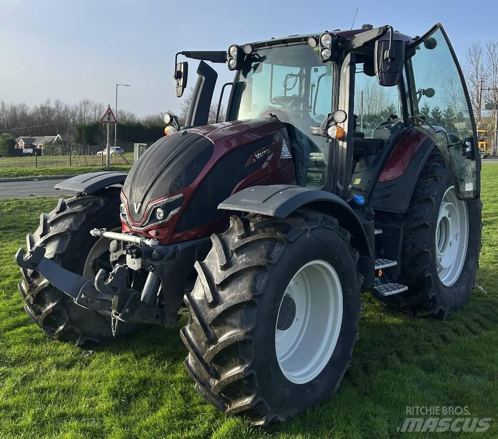 Valtra N175V Tratores Agrícolas usados
