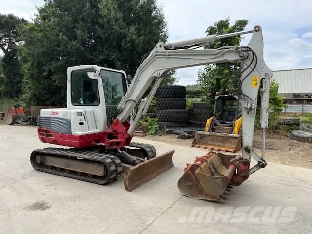 Takeuchi TB 250 Mini Escavadoras <7t