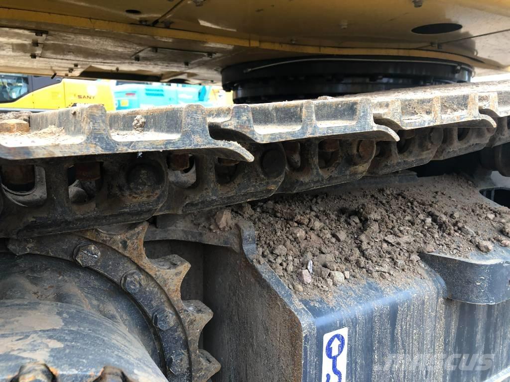 Komatsu 220-8 Escavadoras de rastos