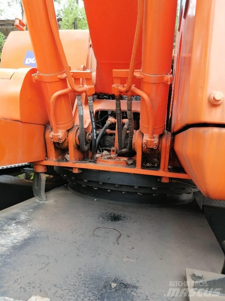 Doosan DH 150 W-7 Escavadoras de rastos