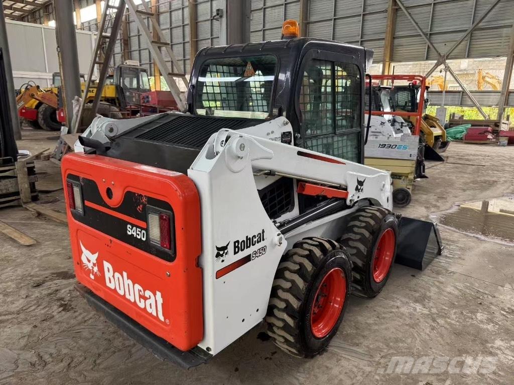 Bobcat S 450 Carregadoras de direcção deslizante