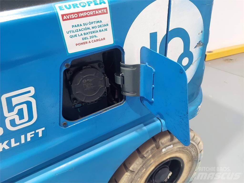  ECB25C Empilhadores eléctricos