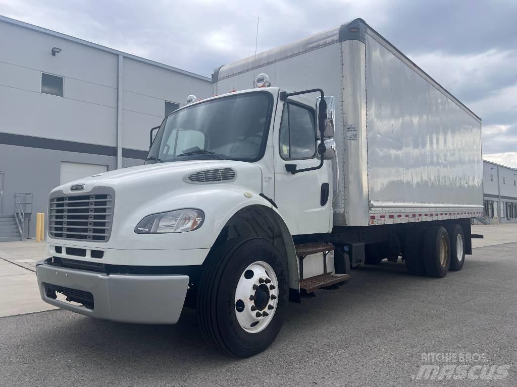 Freightliner M 106 Camiões de caixa fechada