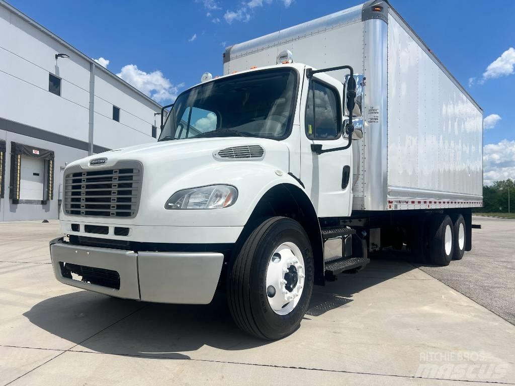 Freightliner M 106 Camiões de caixa fechada