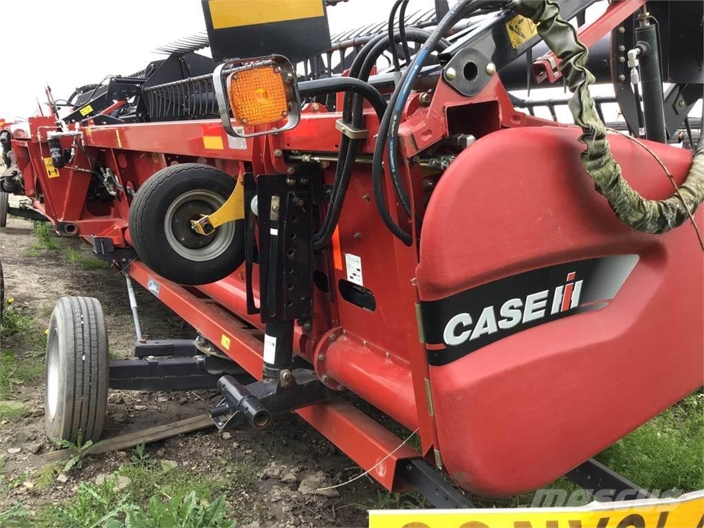 Case IH 3100 Ceifeiras debulhadoras compactas