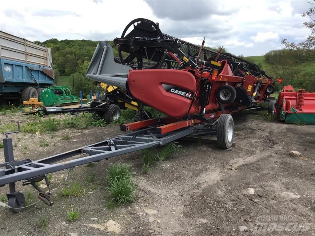 Case IH 3100 Ceifeiras debulhadoras compactas