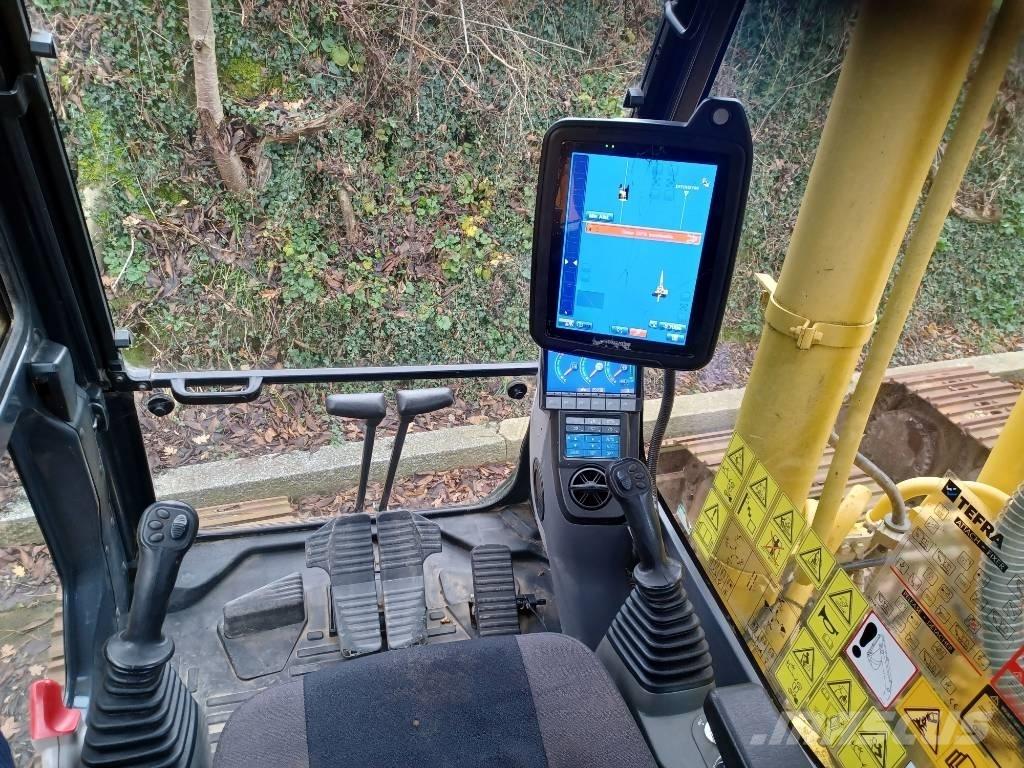 Komatsu PC 210 LC Escavadoras de rastos