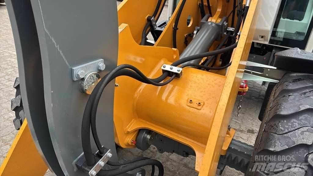 Liebherr L 506 Escavadoras especiais