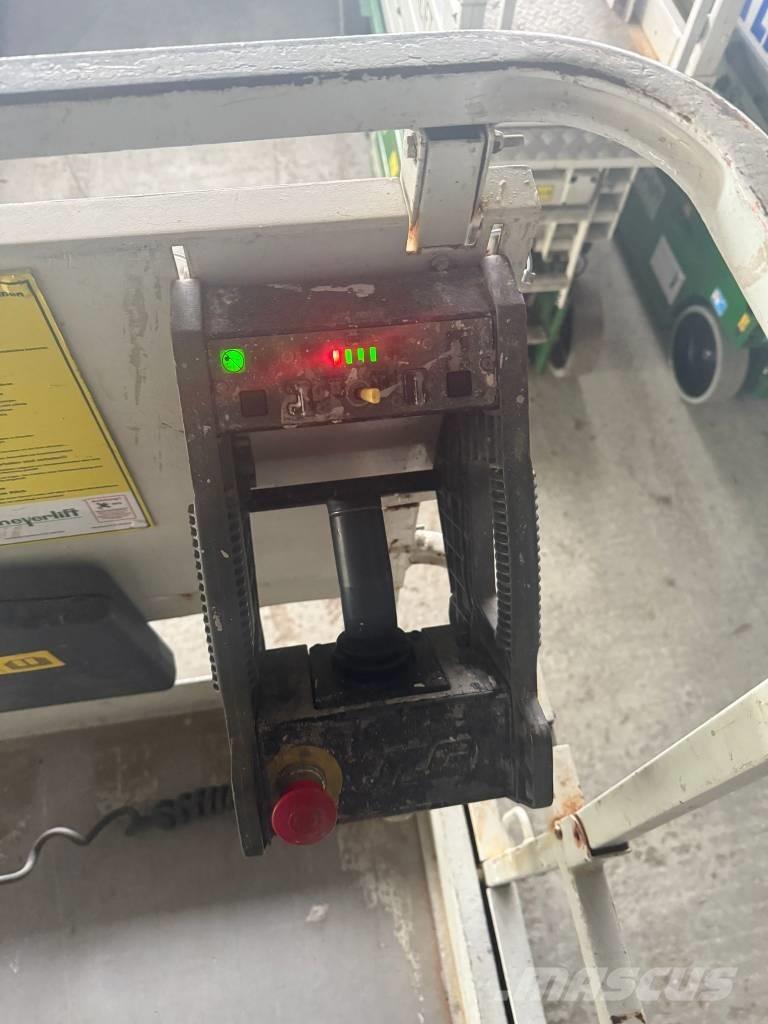 JLG 2646 ES Elevadores de tesoura