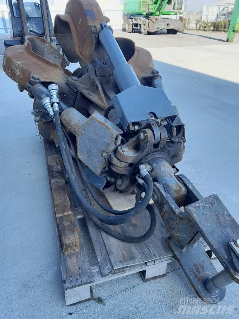 Sennebogen 830 Manipuladores de resíduos / indústria