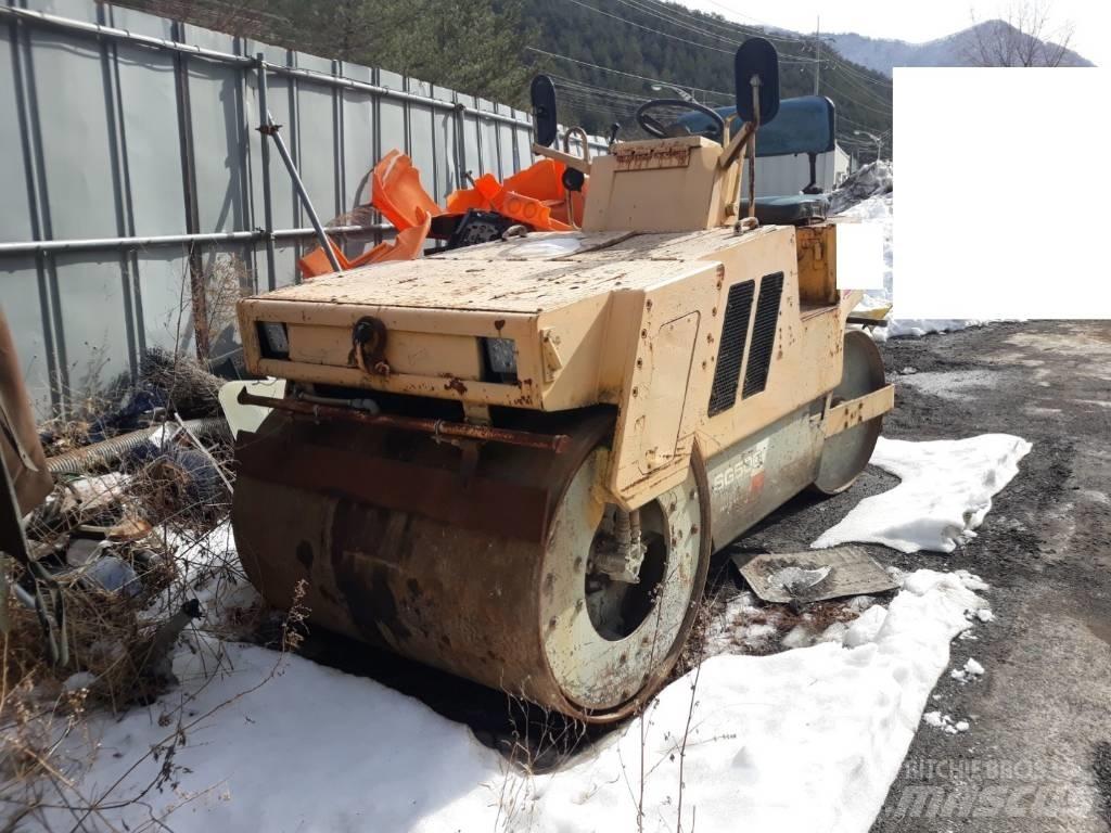 Sakai SG500 Cilindros Compactadores monocilíndricos