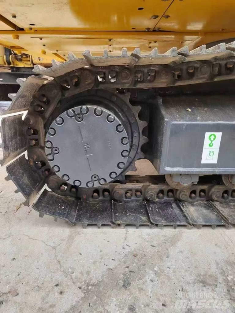 Komatsu PC 200-8 Escavadoras de rastos