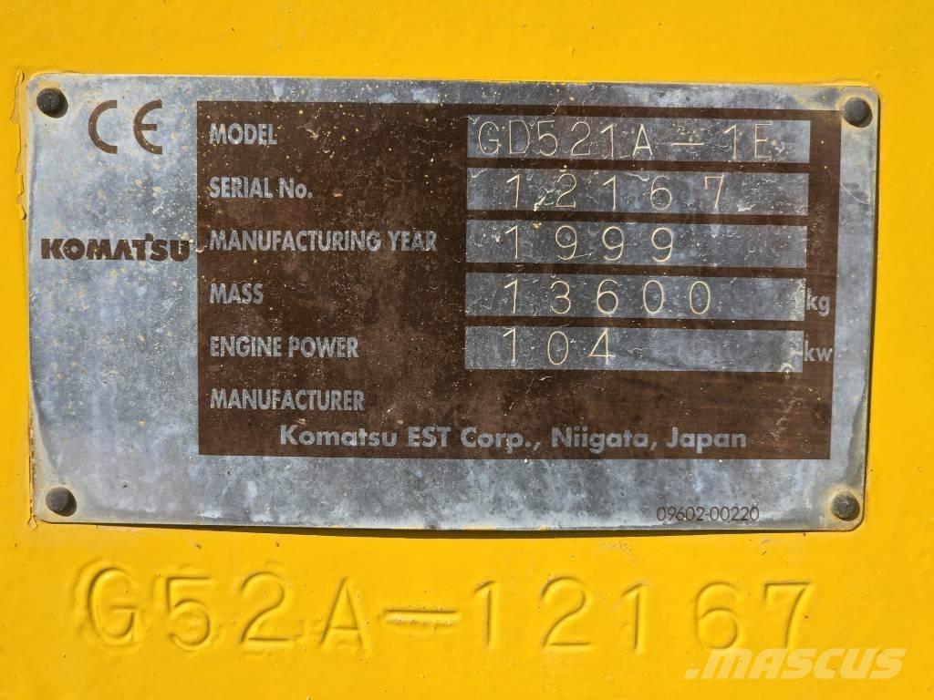 Komatsu GD521A-1 Motoniveladoras