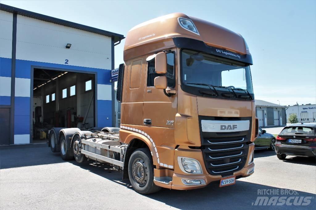 DAF XF510 FAK Camiões de chassis e cabine