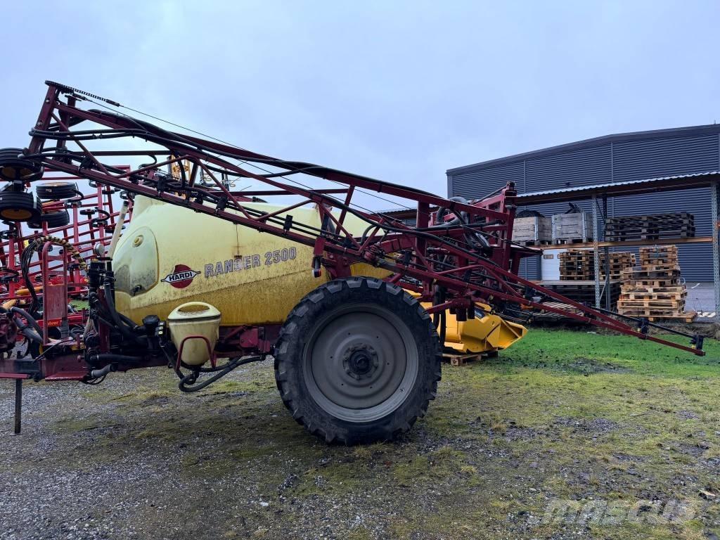 Hardi Ranger 2500 Pulverizadores rebocados