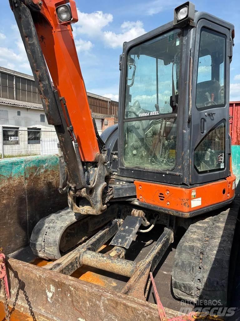 Hitachi ZX55U-5A Mini Escavadoras <7t