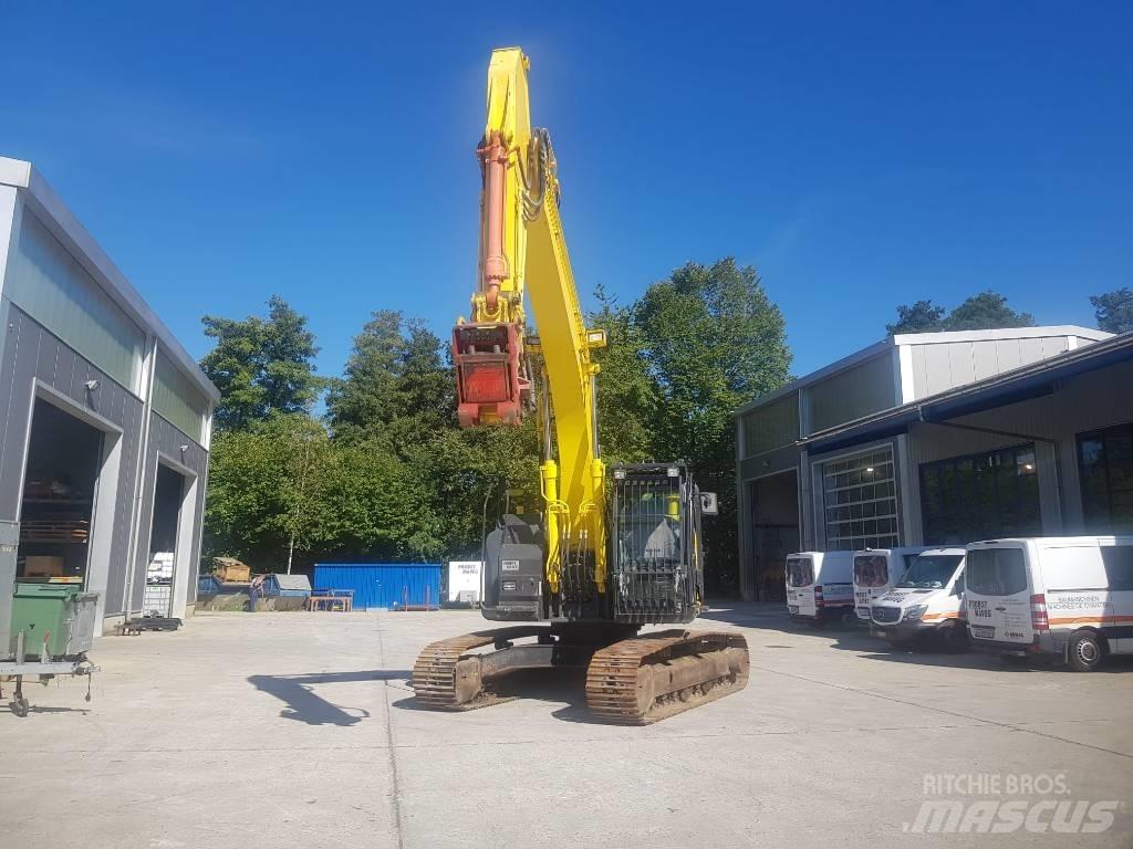 Hitachi ZX225USLC-5 Escavadoras de rastos