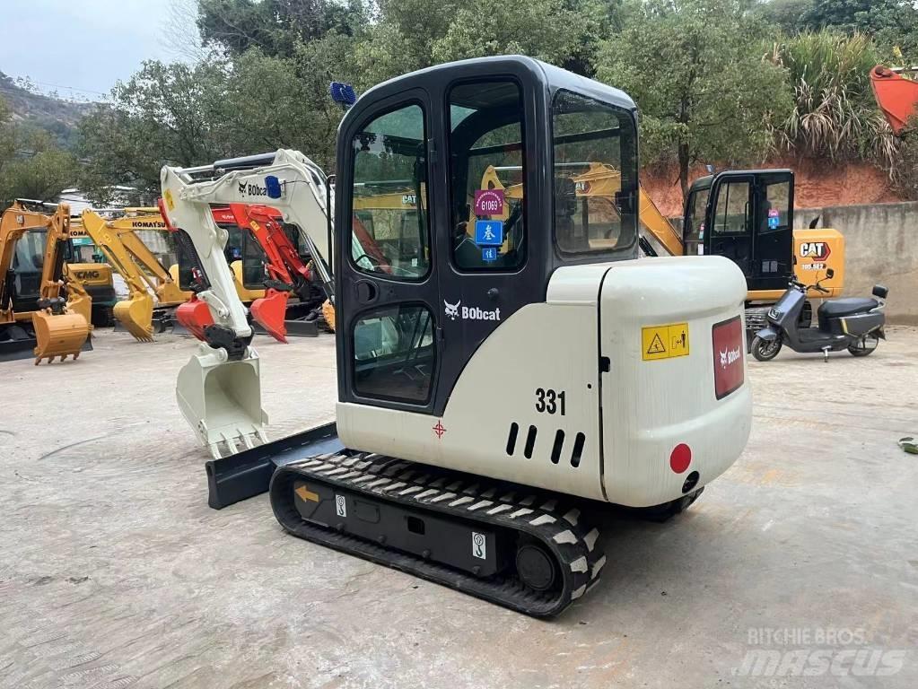 Bobcat 331 Mini Escavadoras <7t