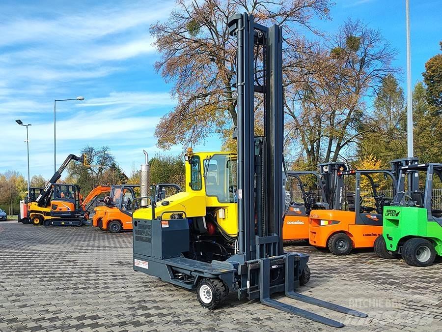 Combilift C4000 Empilhadores de 4 vias