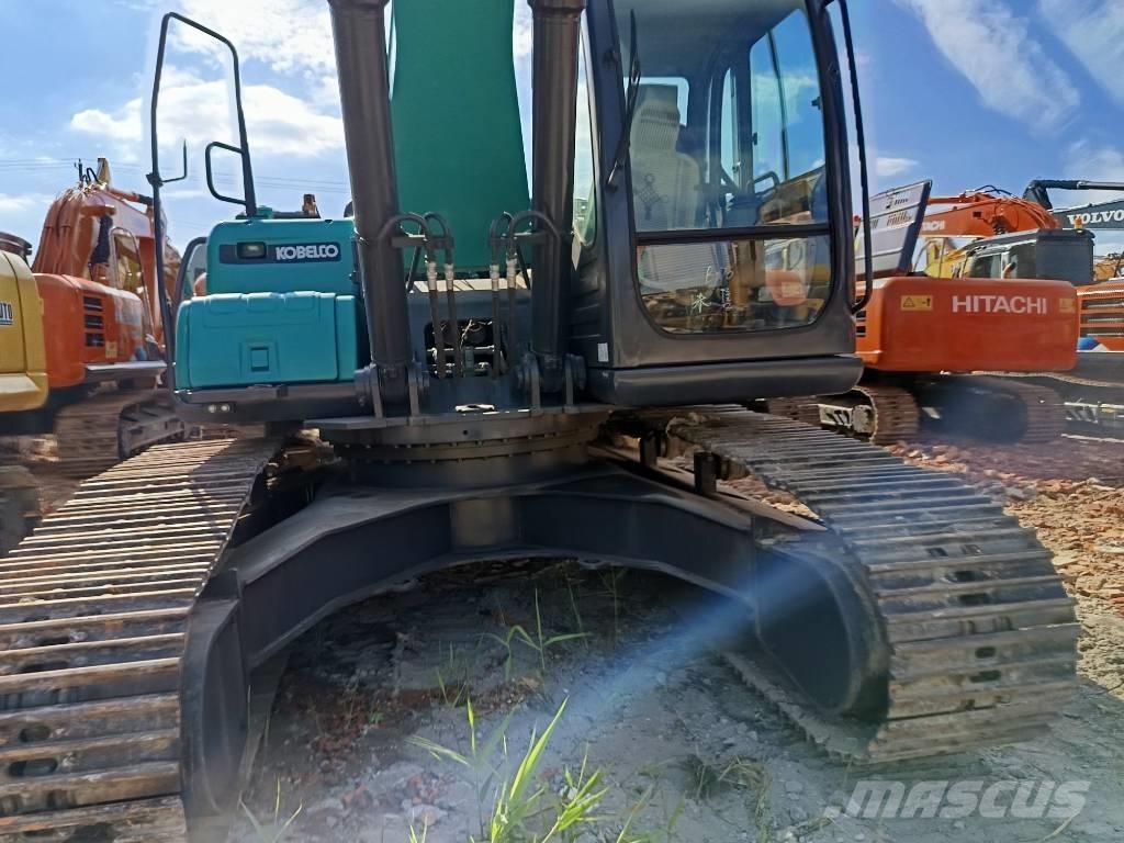 Kobelco SK 210 Escavadoras de rastos