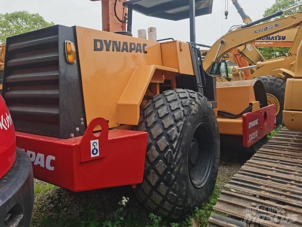 Dynapac CA 251 D Cilindros Compactadores monocilíndricos