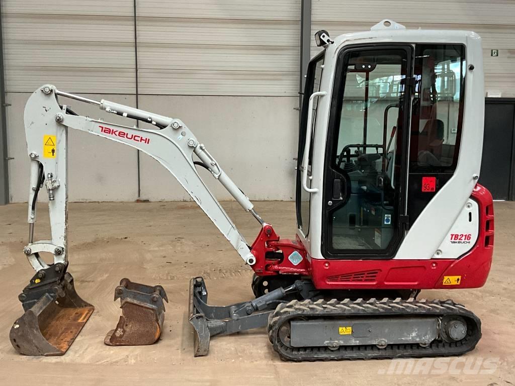 Takeuchi TB 216 Mini Escavadoras <7t