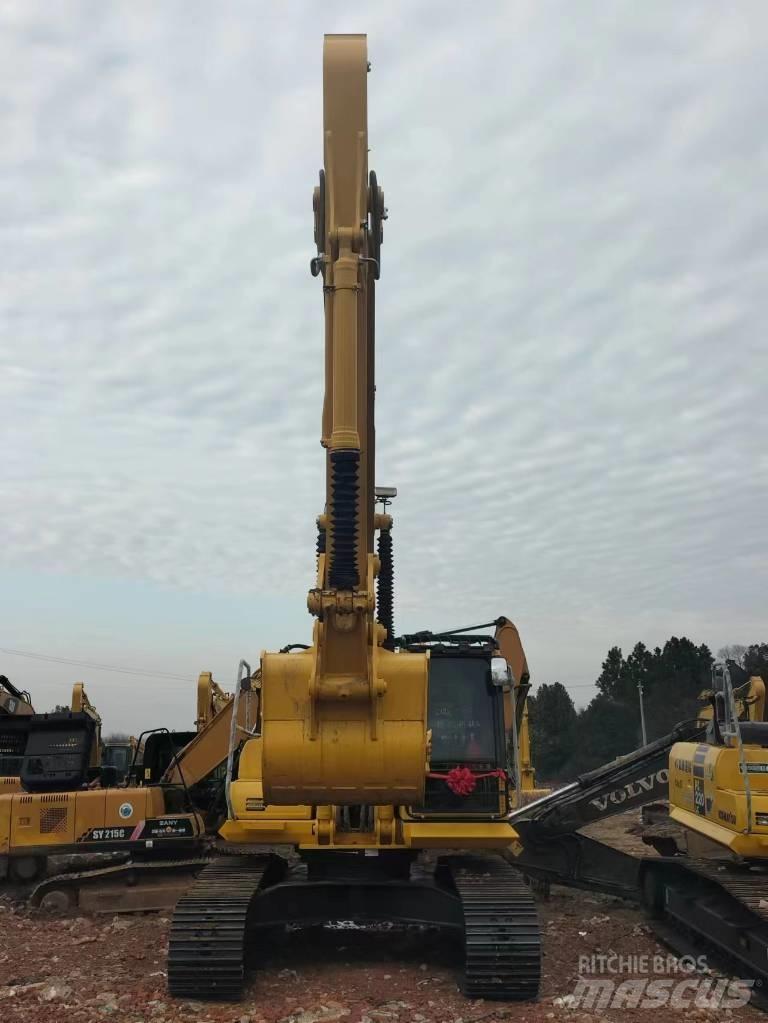 Komatsu PC 200-8 Escavadoras de rastos