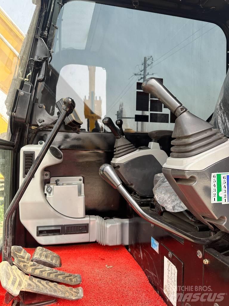 CAT 307E2 Mini Escavadoras <7t