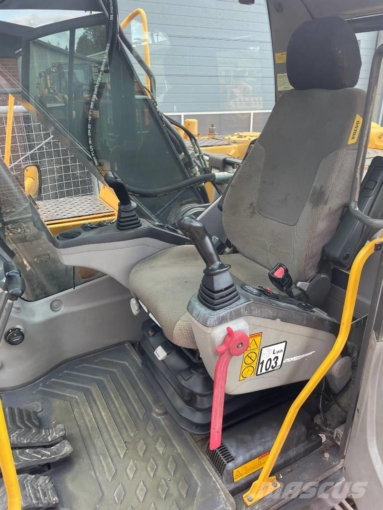 Volvo EC210CL Escavadoras de rastos