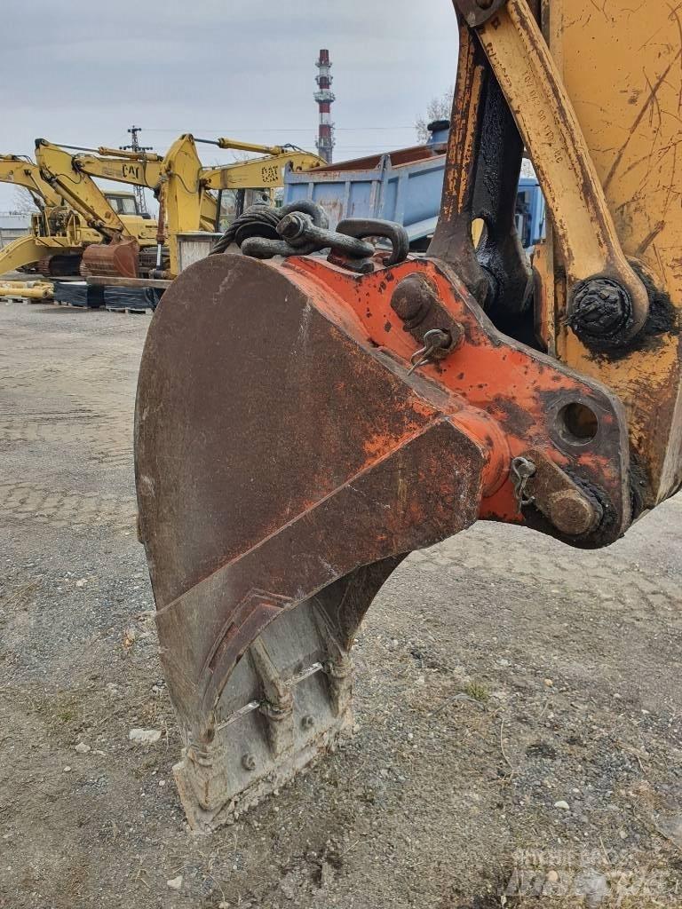 CASE 888 P Escavadoras de rodas