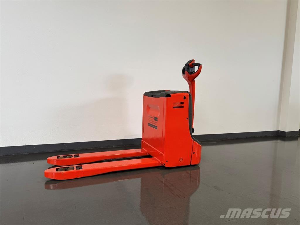 Linde T20 Empilhador para operador externo