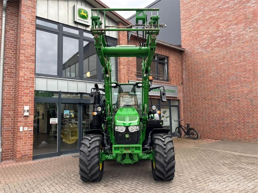 John Deere 6110M Tratores Agrícolas usados