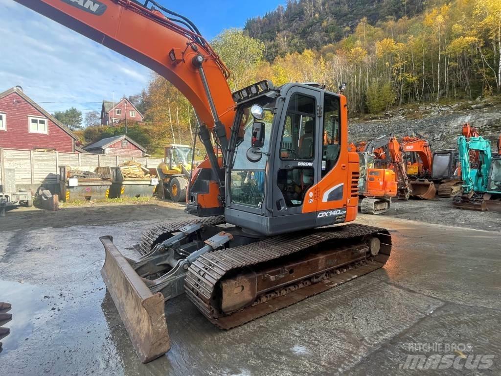 Doosan DX140LCR-5 Escavadoras de rastos