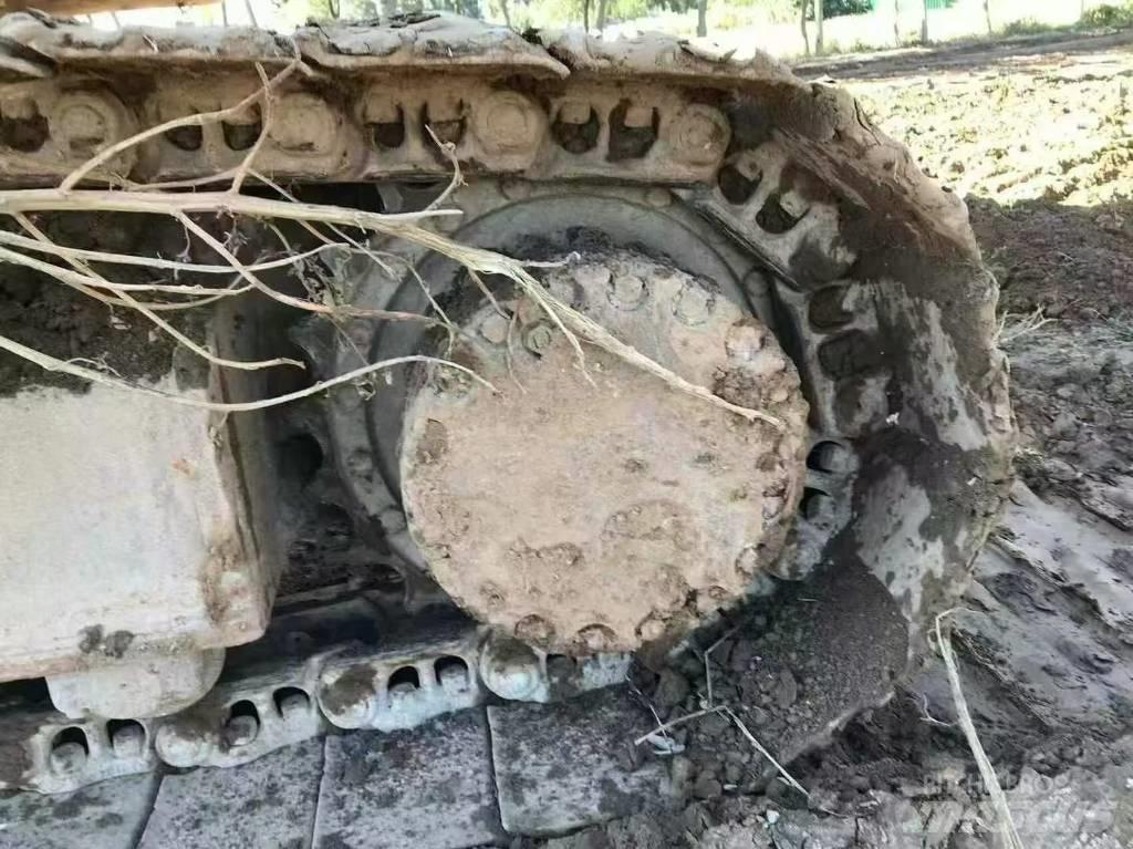 Komatsu PC 210 Escavadoras de rastos