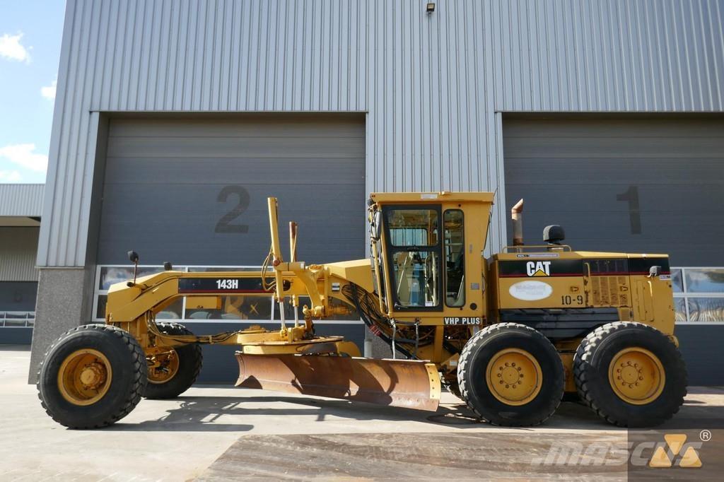 CAT 143H Motoniveladoras