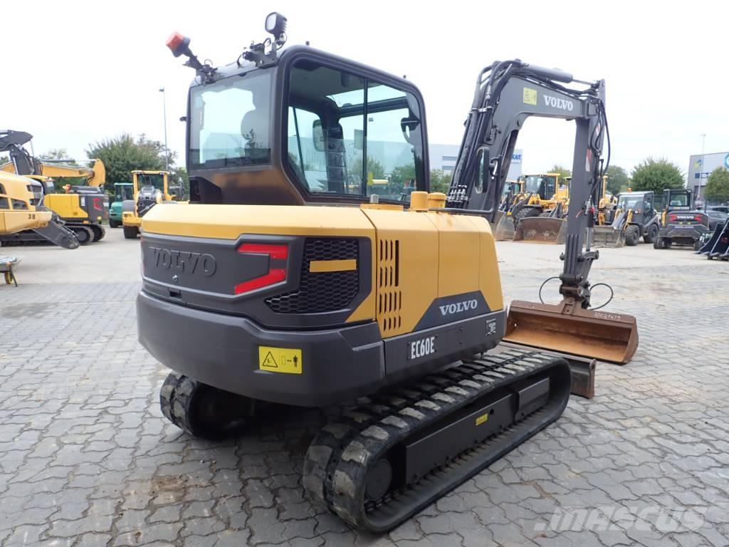 Volvo EC 60 E Escavadoras Midi 7t - 12t
