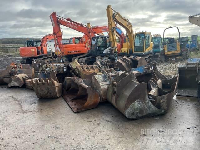  Buckets Assorted Baldes