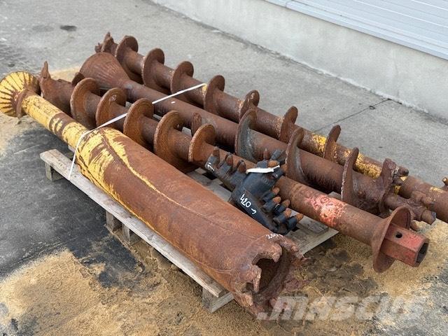 CAT KOMPLET ŚWIDRÓW Perfuradoras