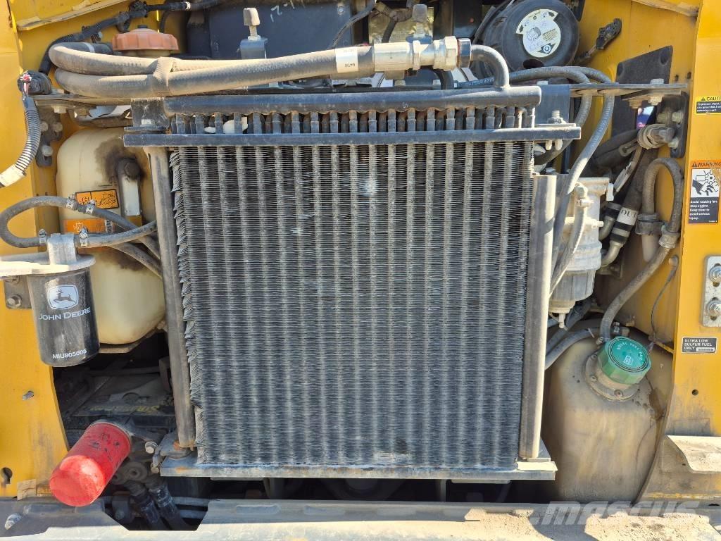 John Deere 312 Carregadoras de direcção deslizante