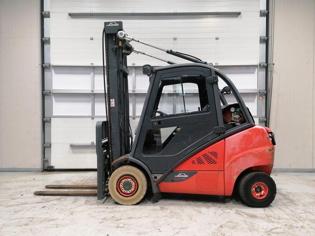 Linde H30TCNG-02 Empilhadores a gás