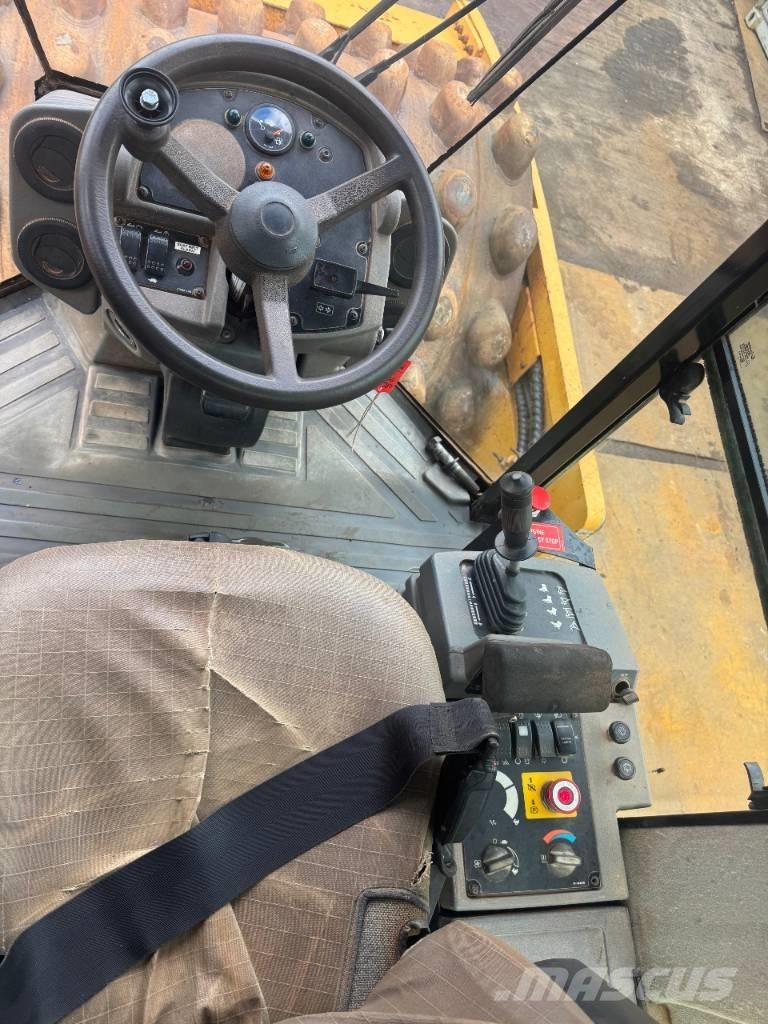 CAT CP 76 Cilindros Compactadores monocilíndricos