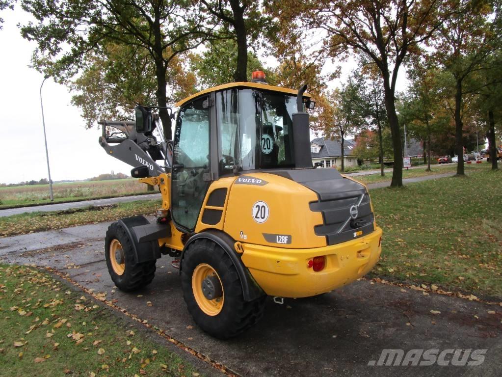 Volvo L 28 F Pás carregadoras de rodas