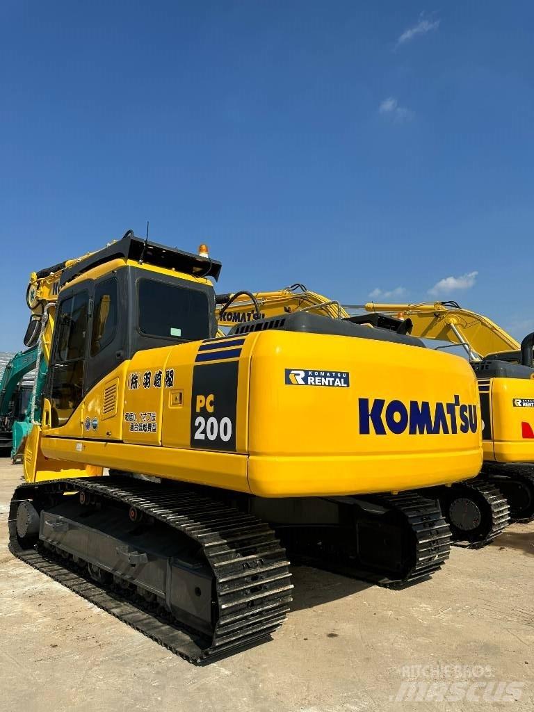 Komatsu PC200-7 Escavadoras de rastos