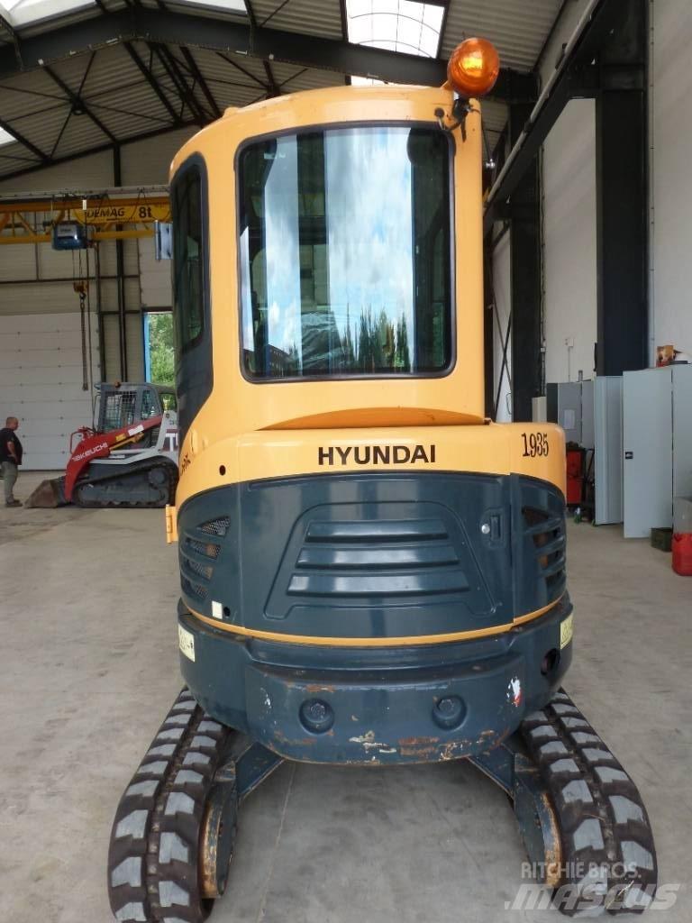 Hyundai R25Z-9AK Mini Escavadoras <7t