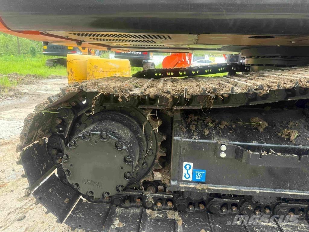 Hitachi ZX200 Escavadoras de rastos