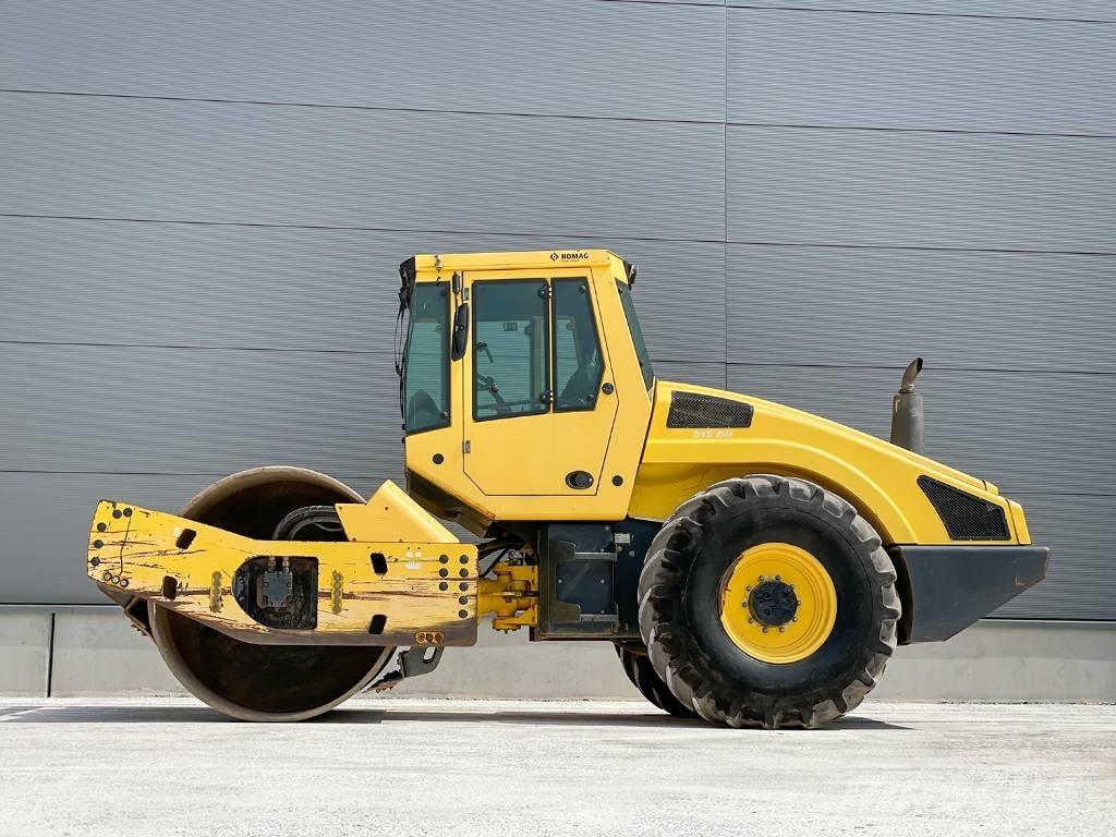 Bomag BW 213 DH-4 Cilindros Compactadores monocilíndricos