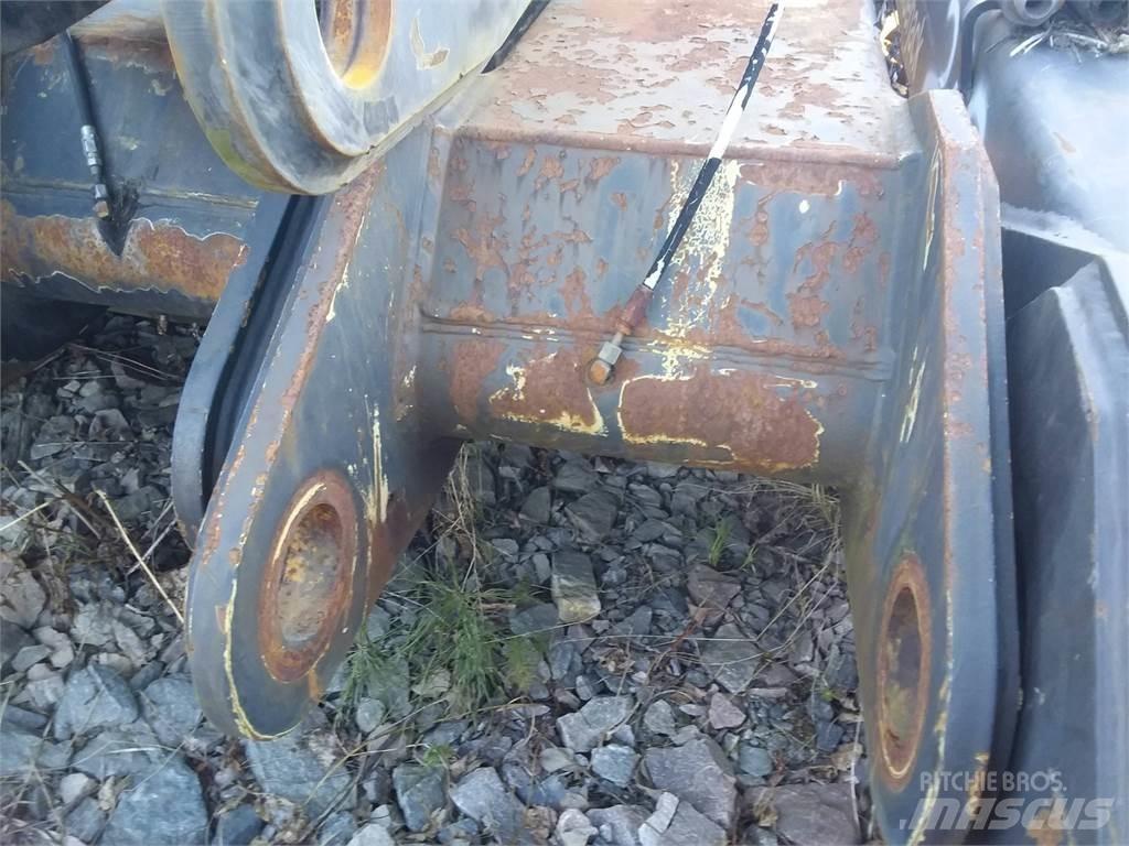 Loglift 210 Gruas de ceifeiras