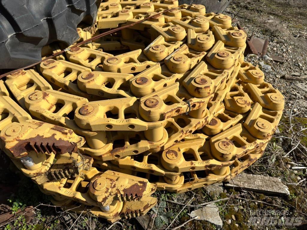 CAT TD15E Rastos, correntes e material rodante