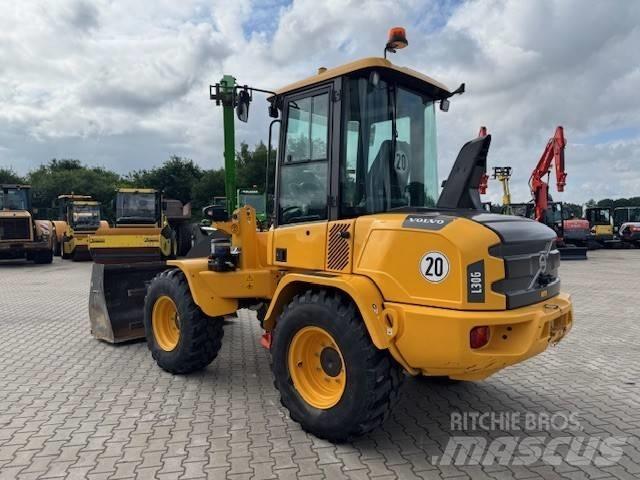 Volvo L 30 G Pás carregadoras de rodas